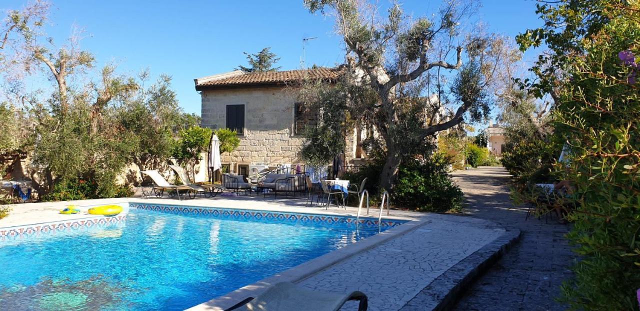 Casa Ulmi Con Piscina Bed and Breakfast Uggiano La Chiesa Εξωτερικό φωτογραφία