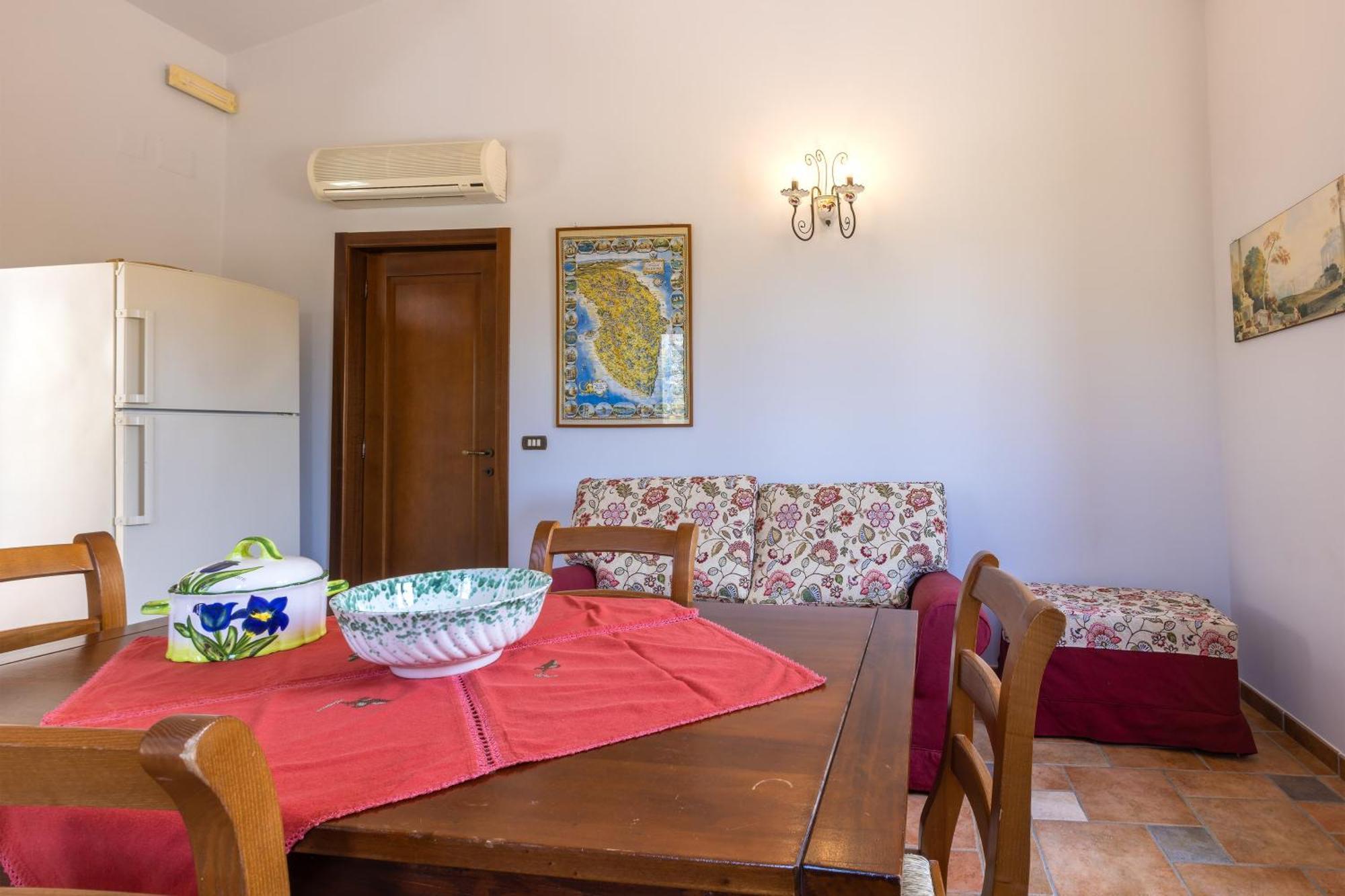 Casa Ulmi Con Piscina Bed and Breakfast Uggiano La Chiesa Εξωτερικό φωτογραφία